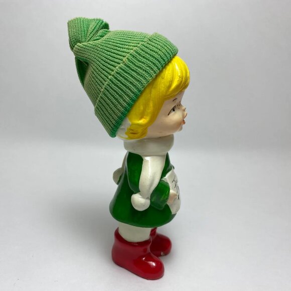 Coree Christmas Caroller Holiday Chalkware Figurine Made in Korea - Picture 3 of 6